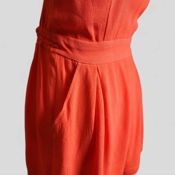 NWT TigerLily Women's Viana Viscose Playsuit, Romper - Picture 2 of 10